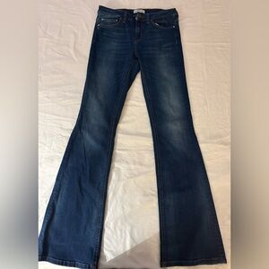 Zara Women's Blue Jeans
